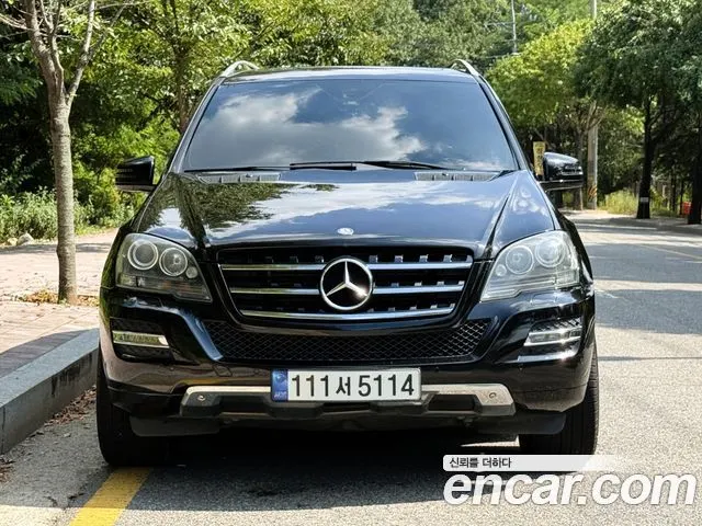 MERCEDES-BENZ M-CLASS W164 2011 — 147 000 км, чёрный, Корея — под ключ — фото 3