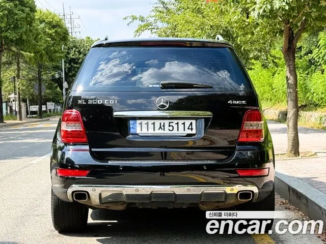 MERCEDES-BENZ M-CLASS W164 2011 — 147 000 км, чёрный, Корея — под ключ — фото 5