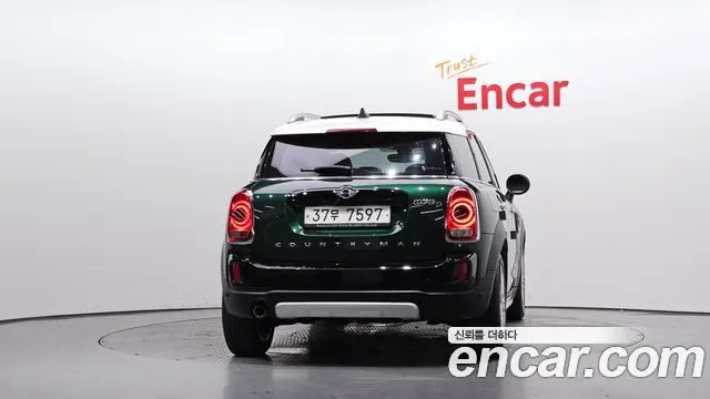 MINI COOPER D COUNTRYMAN 2018 — 91 913 км, тёмно-зелёный, Корея — под ключ — фото 4