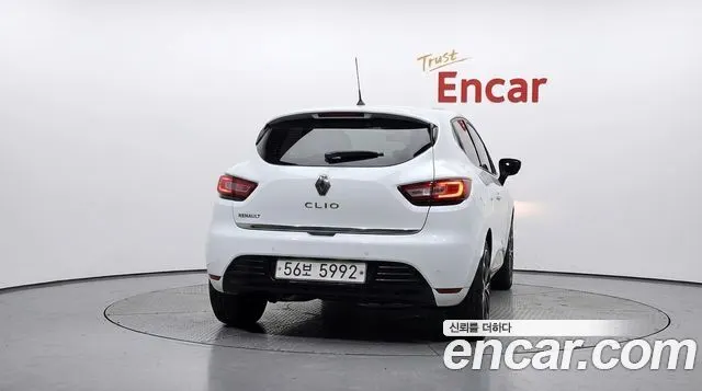 RENAULT KOREA CLIO 2019 — 100 170 км, белый, Корея — под ключ — фото 4