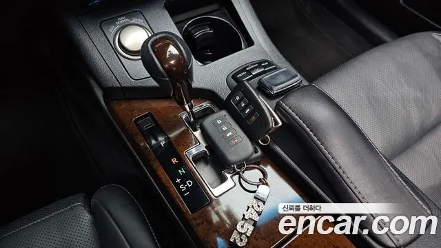 LEXUS ES350 2015 — 137 968 км, серебристо-серый, Корея — под ключ — фото 9