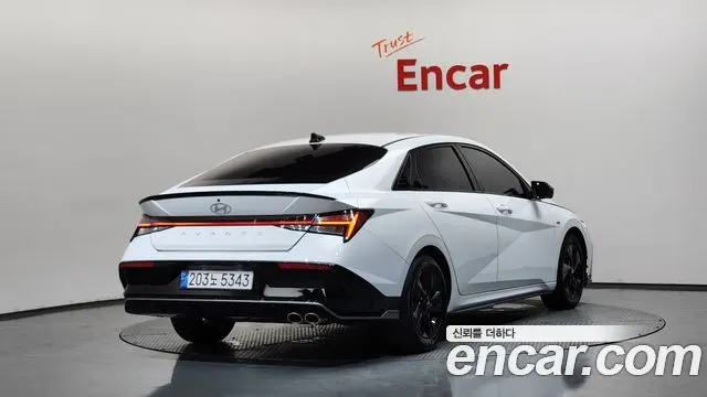 HYUNDAI AVANTE HYBRID 2024