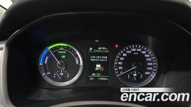 HYUNDAI SONATA HYBRID 2018 — 114 055 км, белый, Корея — под ключ — фото 8