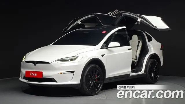 TESLA MODEL X 2023