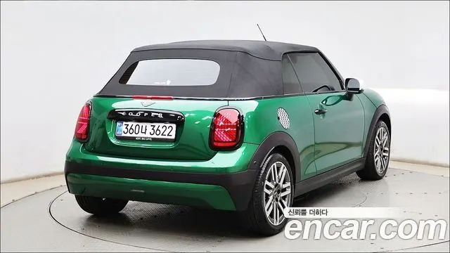 MINI COOPER C CONVERTIBLE 2025 — 6 745 км, зелёный, Корея — под ключ — фото 4