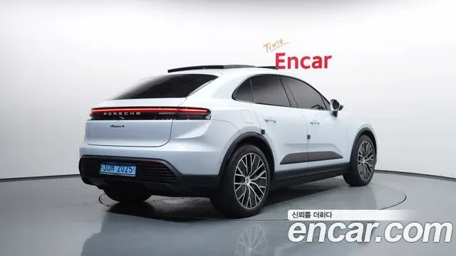 PORSCHE MACAN (EV) 2025 — 46 330 км, белый, Корея — под ключ — фото 2