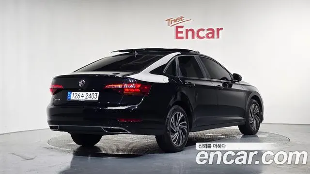 VOLKSWAGEN JETTA — из Кореи под ключ