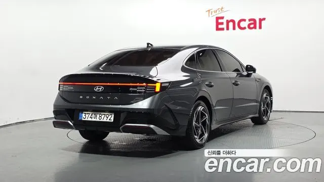 HYUNDAI SONATA HYBRID 2026