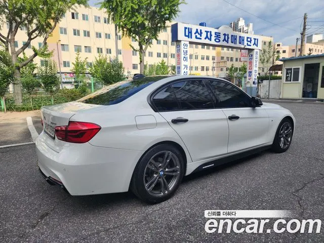 BMW 3 SERIES 2018 — 107 000 км, белый, Корея — под ключ — фото 5