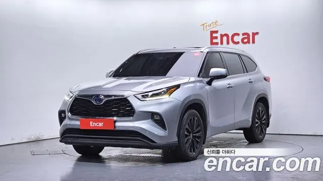 TOYOTA HIGHLANDER 2023