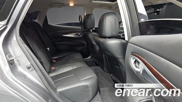 INFINITI Q70 2016 — 130 855 км, серый, Корея — под ключ — фото 12
