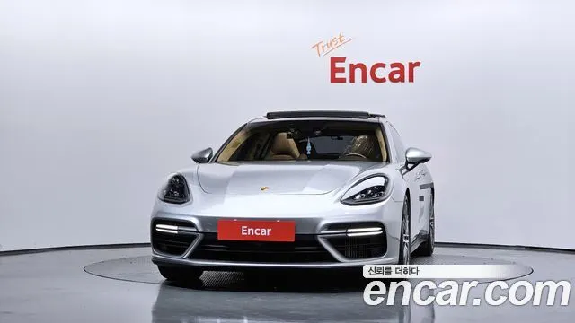 PORSCHE PANAMERA 2018 — 136 410 км, серебристо-серый, Корея — под ключ — фото 3