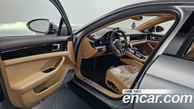 PORSCHE PANAMERA 2018 — 136 410 км, серебристо-серый, Корея — под ключ — фото 10