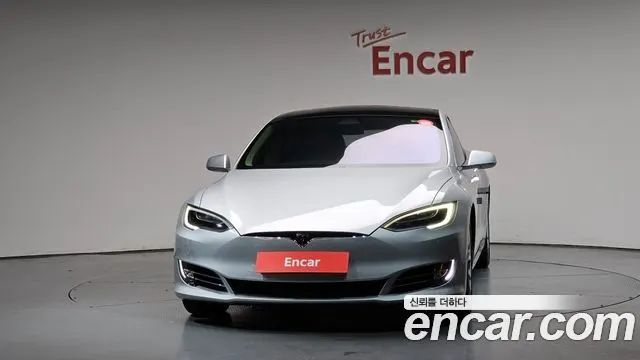 TESLA MODEL S 2017 — 49 016 км, серебристо-серый, Корея — под ключ — фото 3