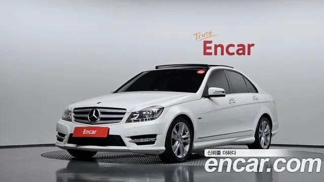MERCEDES-BENZ C-CLASS W204 2012