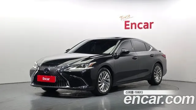 LEXUS ES300H — из Кореи под ключ