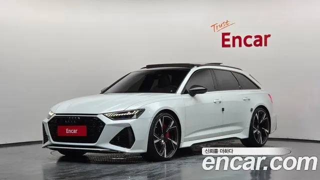 AUDI RS6 2021