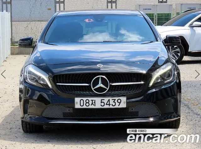 MERCEDES-BENZ A-CLASS W176 2018