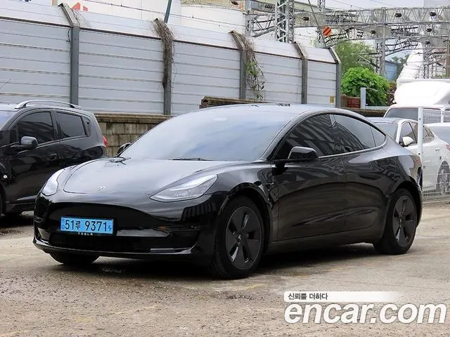 TESLA MODEL 3 2022 — 29 400 км, чёрный, Корея — под ключ — фото 2