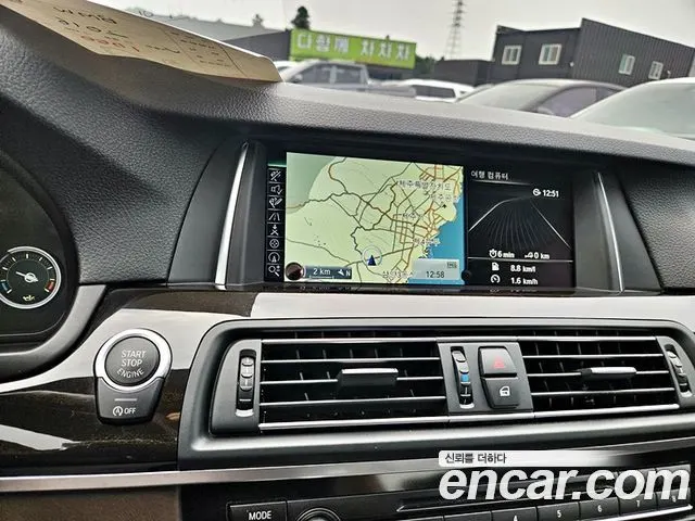 BMW 5 SERIES 2016 — 98 000 км, белый, Корея — под ключ — фото 8