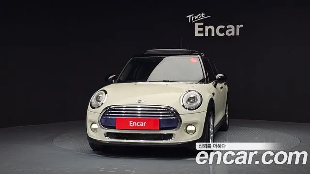 MINI COOPER D 2016 — 51 462 км, белый-перламутр, Корея — под ключ — фото 3