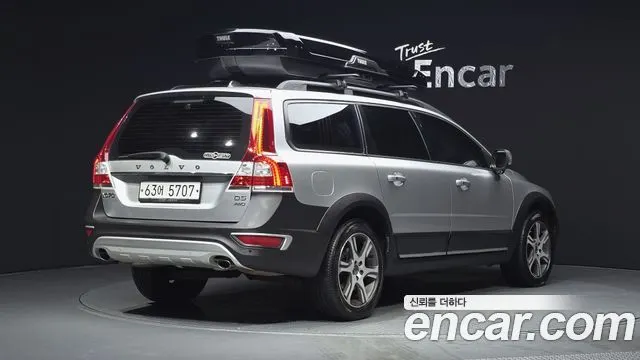 VOLVO XC70 2015 — 253 925 км, серебристый, Корея — под ключ — фото 2