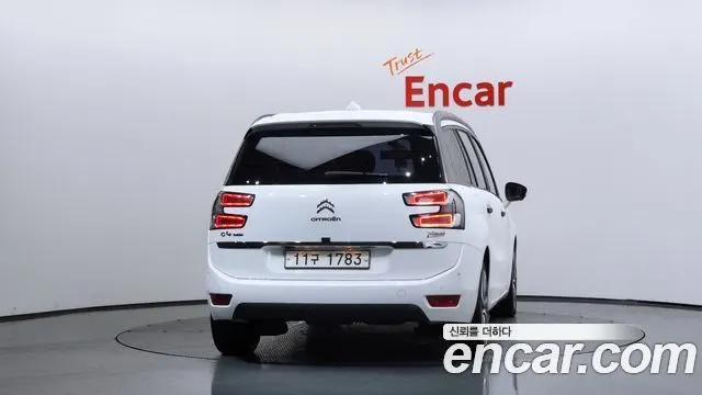 CITROEN GRAND C4 PICASSO 2015 — 114 279 км, белый, Корея — под ключ — фото 4