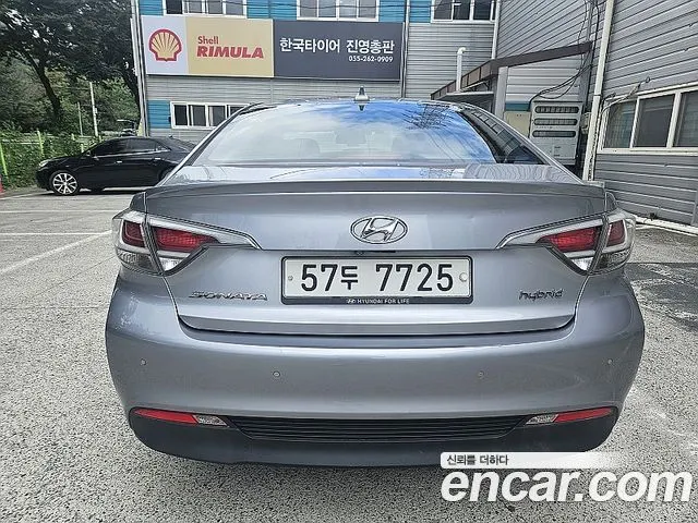 HYUNDAI SONATA HYBRID 2015 — 103 100 км, Корея — под ключ — фото 4