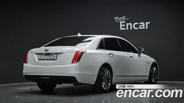 CADILLAC CT6 2018 — 79 718 км, белый, Корея — под ключ — фото 2