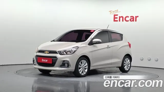 CHEVROLET SPARK 2016 — 91 899 км, белый-перламутр, Корея — под ключ — фото 1