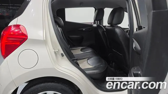 CHEVROLET SPARK 2016 — 91 899 км, белый-перламутр, Корея — под ключ — фото 11