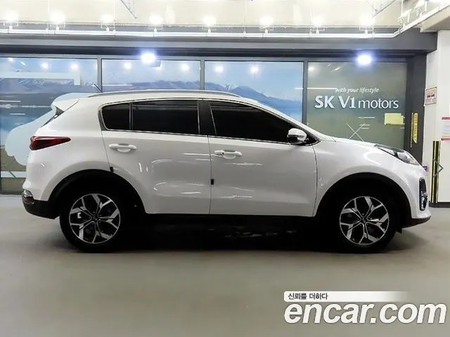 KIA SPORTAGE THE BOLD 2019 — 137 664 км, белый, Корея — под ключ — фото 3