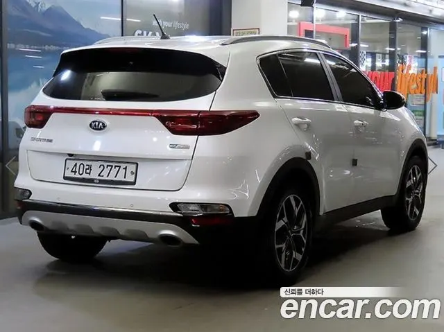 KIA SPORTAGE THE BOLD 2019 — 137 664 км, белый, Корея — под ключ — фото 4