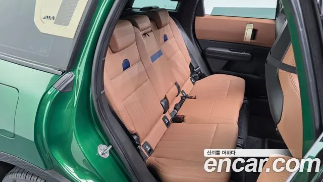 MINI COOPER S COUNTRYMAN 2024 — 21 304 км, тёмно-зелёный, Корея — под ключ — фото 11