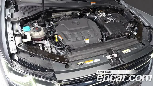 VOLKSWAGEN TIGUAN ALLSPACE 2023 — 106 763 км, серебристо-серый, Корея — под ключ — фото 6