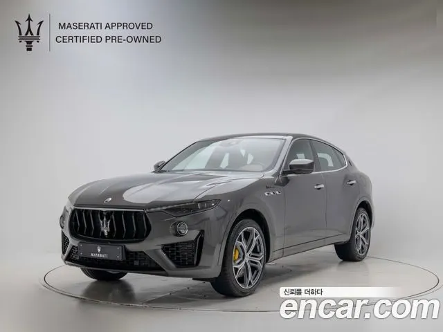 MASERATI LEVANTE 2023