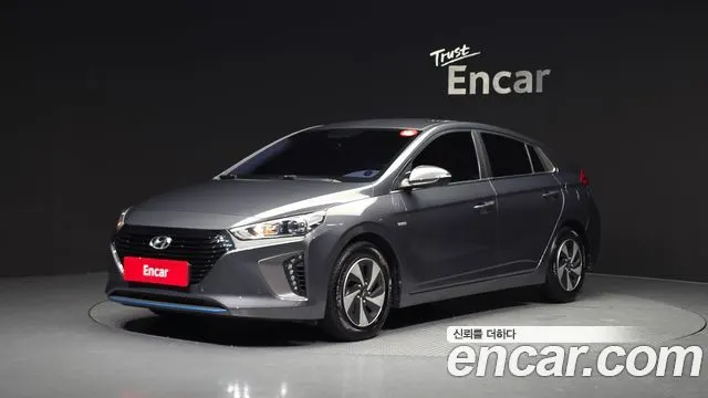 HYUNDAI IONIQ HYBRID 2018