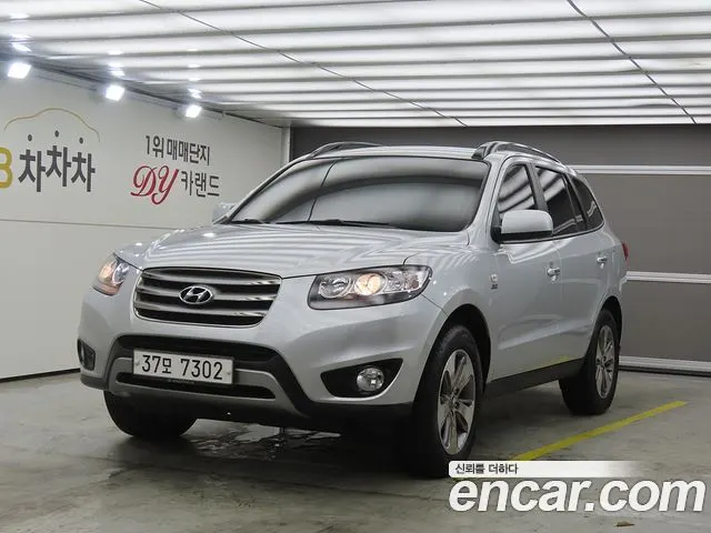 HYUNDAI SANTA FE 2012 — 136 270 км, серебристый, Корея — под ключ — фото 1