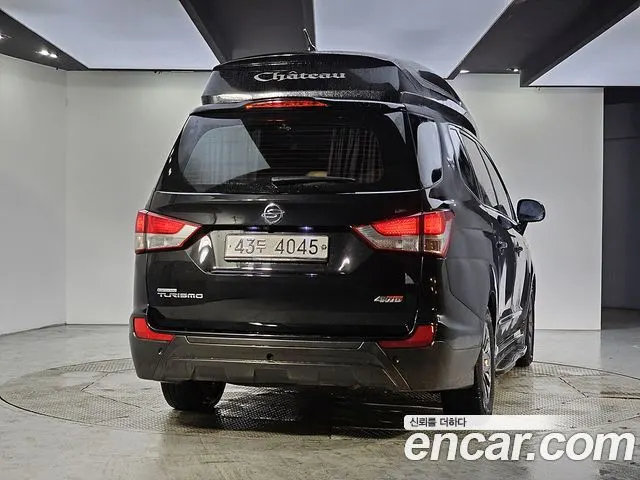 KGM KORANDO TURISMO 2014 — 175 000 км, чёрный, Корея — под ключ — фото 4