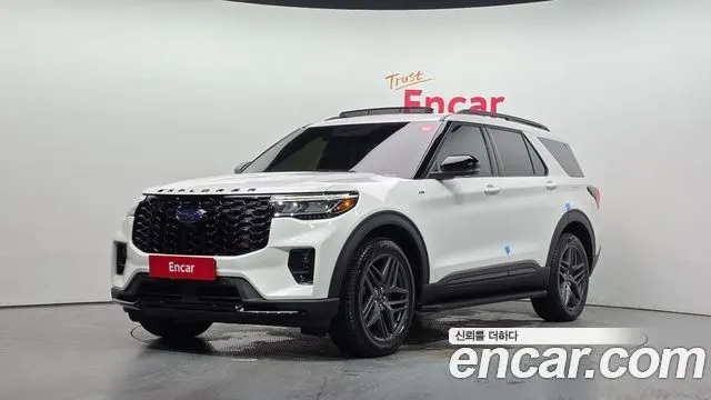 FORD EXPLORER 2025