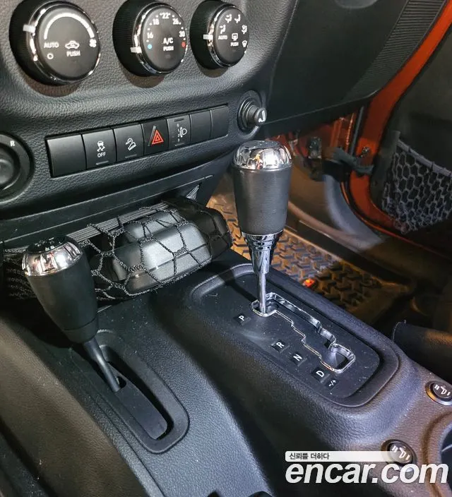 JEEP WRANGLER 2014 — 98 622 км, оранжевый, Корея — под ключ — фото 9