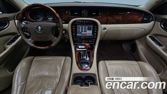 JAGUAR NEW XJ 2007 — 164 379 км, белый-перламутр, Корея — под ключ — фото 7