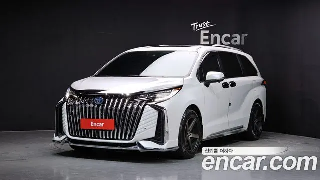 TOYOTA SIENNA — из Кореи под ключ