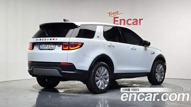 LAND ROVER DISCOVERY SPORT (2 ПОК.) 2020 — 134 585 км, белый, Корея — под ключ — фото 2