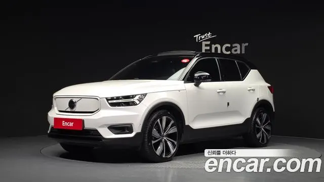 VOLVO XC40 RECHARGE 2022 — 34 337 км, белый, Корея — под ключ — фото 11