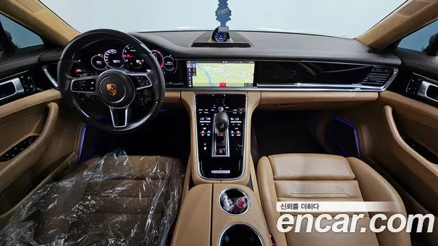 PORSCHE PANAMERA 2018 — 136 410 км, серебристо-серый, Корея — под ключ — фото 7