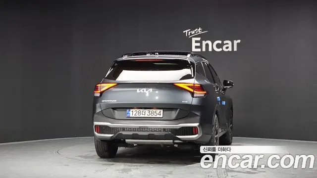 KIA SPORTAGE HYBRID 2022 — 47 275 км, белый, Корея — под ключ — фото 4