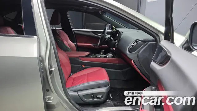 LEXUS NX350H 2025 — 12 184 км, светло-золотистый, Корея — под ключ — фото 11