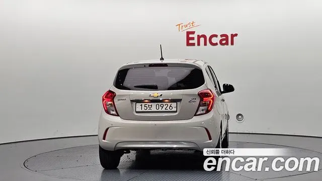 CHEVROLET SPARK 2016 — 87 662 км, белый-перламутр, Корея — под ключ — фото 4