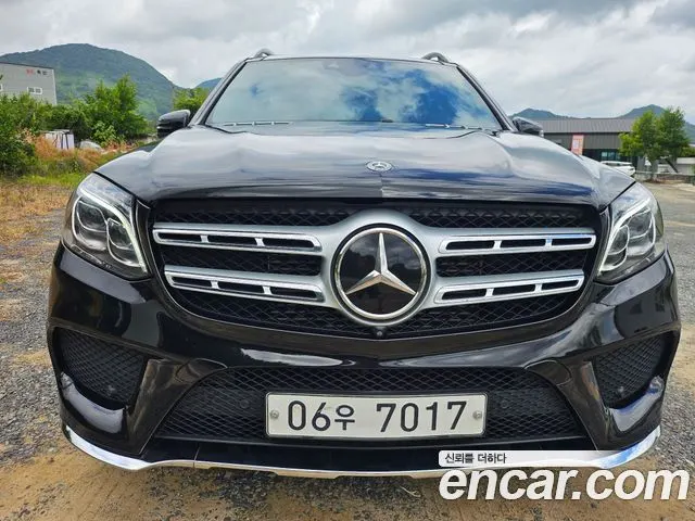 MERCEDES-BENZ GLS-CLASS X166 2017 — 100 000 км, чёрный, Корея — под ключ — фото 1